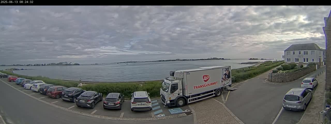 Ile de Batz Island View from Roscoff Live Cam - 	Morlaix, 	Finistère, 	Bretagne, France