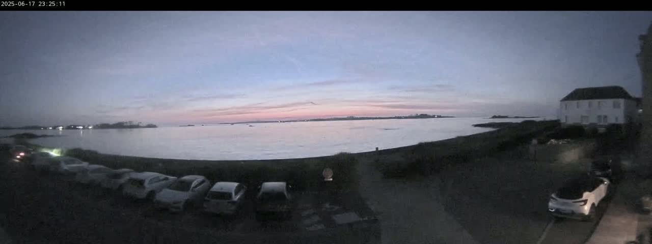 Ile de Batz Island View from Roscoff Live Cam - 	Morlaix, 	Finistère, 	Bretagne, France