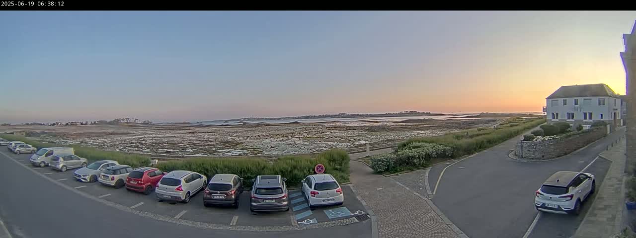 Ile de Batz Island View from Roscoff Live Cam - 	Morlaix, 	Finistère, 	Bretagne, France