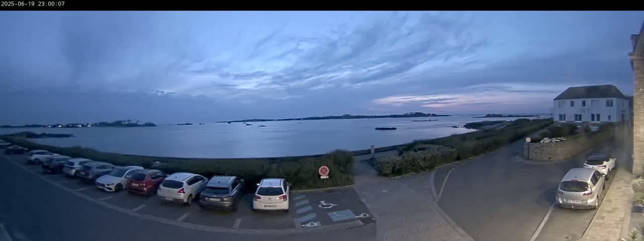 Ile de Batz Island View from Roscoff Live Cam - 	Morlaix, 	Finistère, 	Bretagne, France