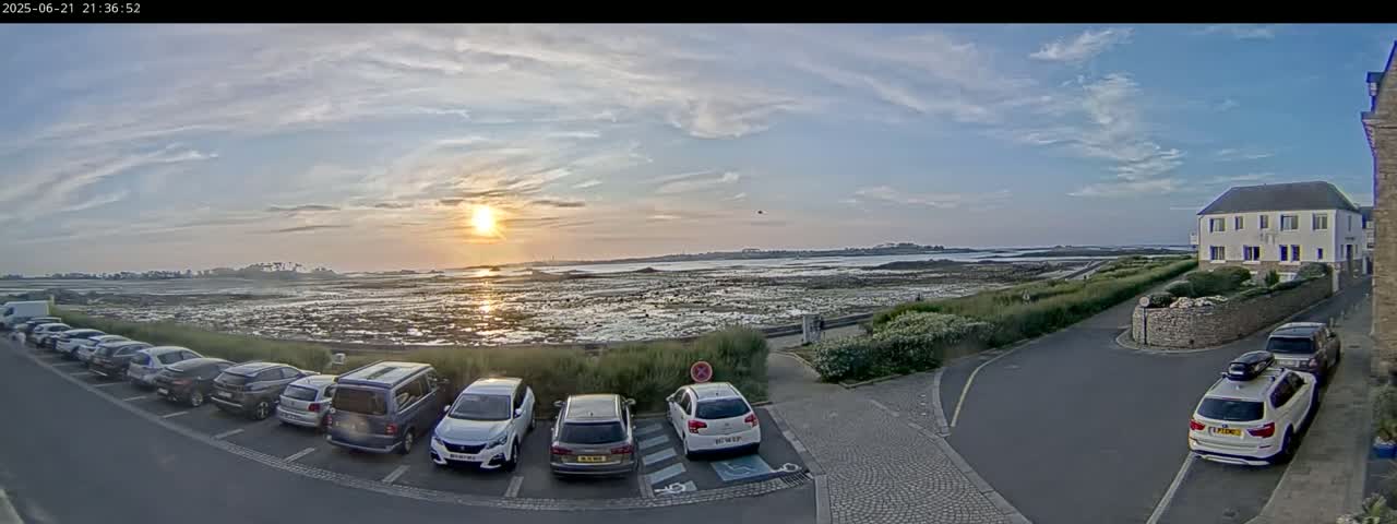 Ile de Batz Island View from Roscoff Live Cam - 	Morlaix, 	Finistère, 	Bretagne, France