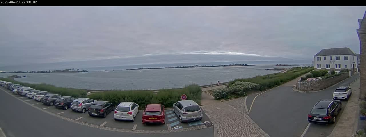 Ile de Batz Island View from Roscoff Live Cam - 	Morlaix, 	Finistère, 	Bretagne, France
