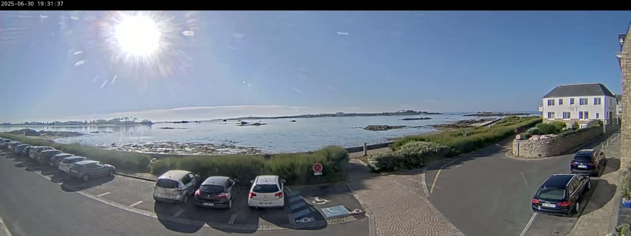 Ile de Batz Island View from Roscoff Live Cam - 	Morlaix, 	Finistère, 	Bretagne, France