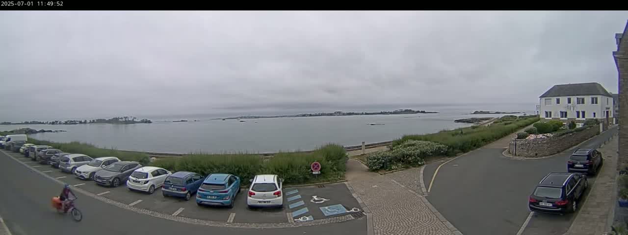 Ile de Batz Island View from Roscoff Live Cam - 	Morlaix, 	Finistère, 	Bretagne, France