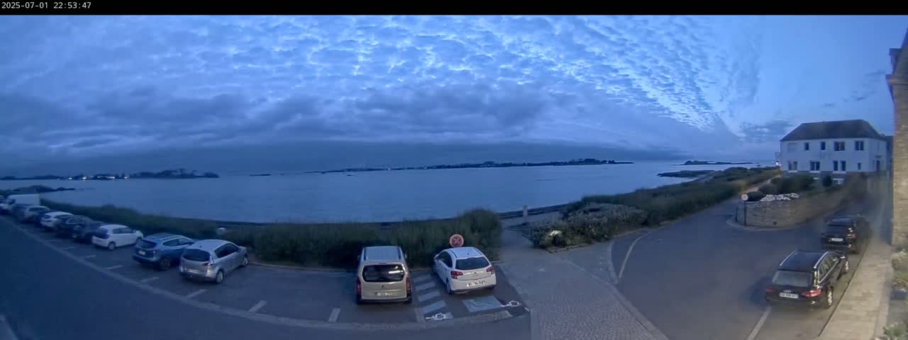 Ile de Batz Island View from Roscoff Live Cam - 	Morlaix, 	Finistère, 	Bretagne, France