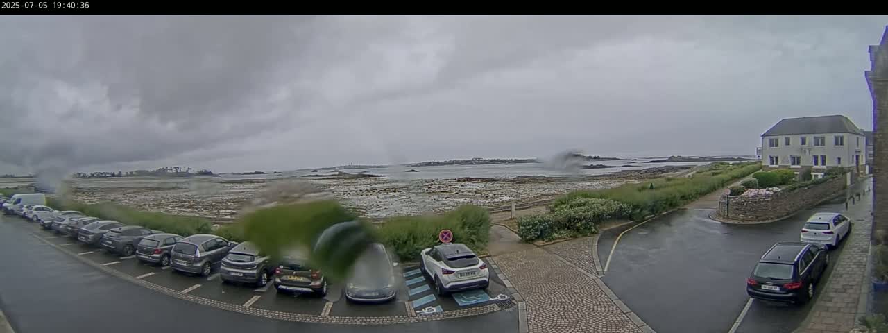 Ile de Batz Island View from Roscoff Live Cam - 	Morlaix, 	Finistère, 	Bretagne, France