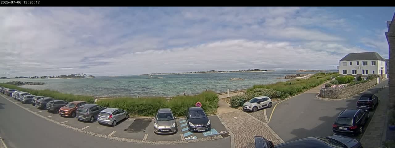 Ile de Batz Island View from Roscoff Live Cam - 	Morlaix, 	Finistère, 	Bretagne, France