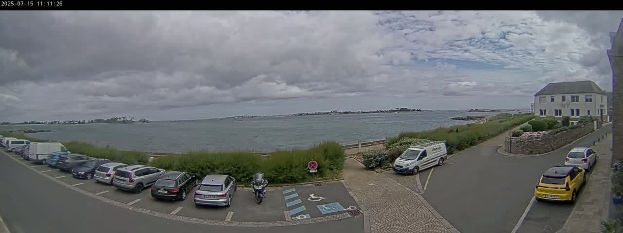 Ile de Batz Island View from Roscoff Live Cam - 	Morlaix, 	Finistère, 	Bretagne, France