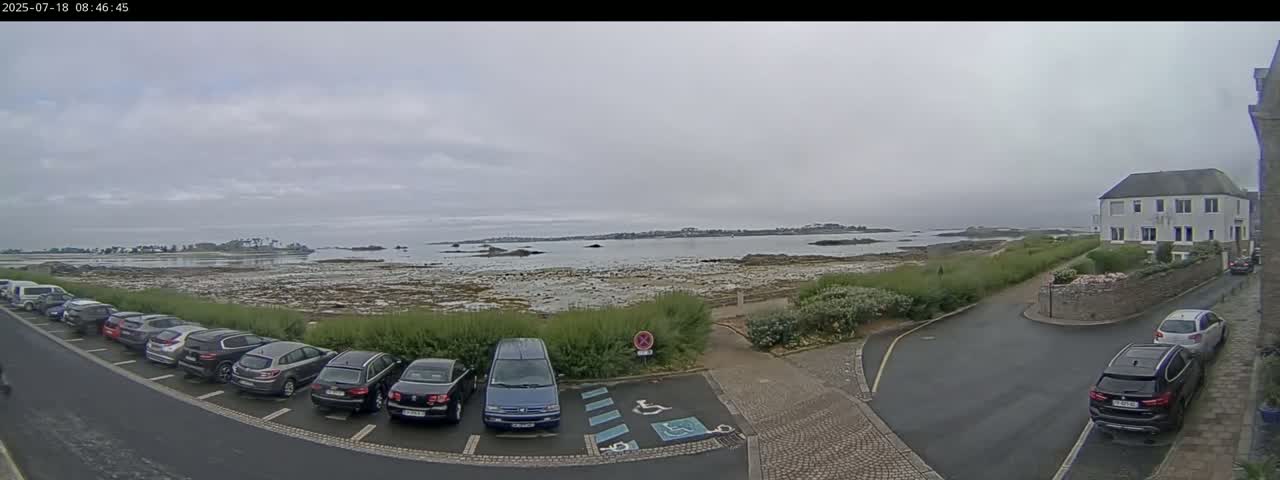 Ile de Batz Island View from Roscoff Live Cam - 	Morlaix, 	Finistère, 	Bretagne, France