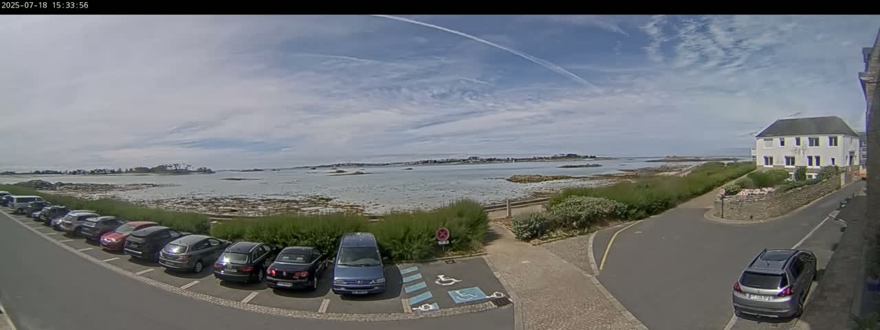 Ile de Batz Island View from Roscoff Live Cam - 	Morlaix, 	Finistère, 	Bretagne, France