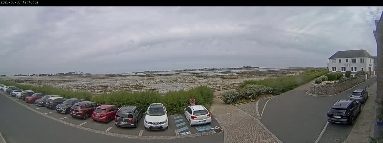 Ile de Batz Island View from Roscoff Live Cam - 	Morlaix, 	Finistère, 	Bretagne, France