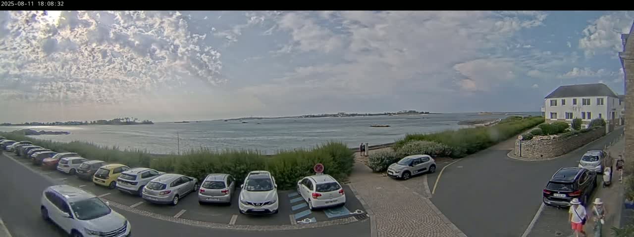 Ile de Batz Island View from Roscoff Live Cam - 	Morlaix, 	Finistère, 	Bretagne, France