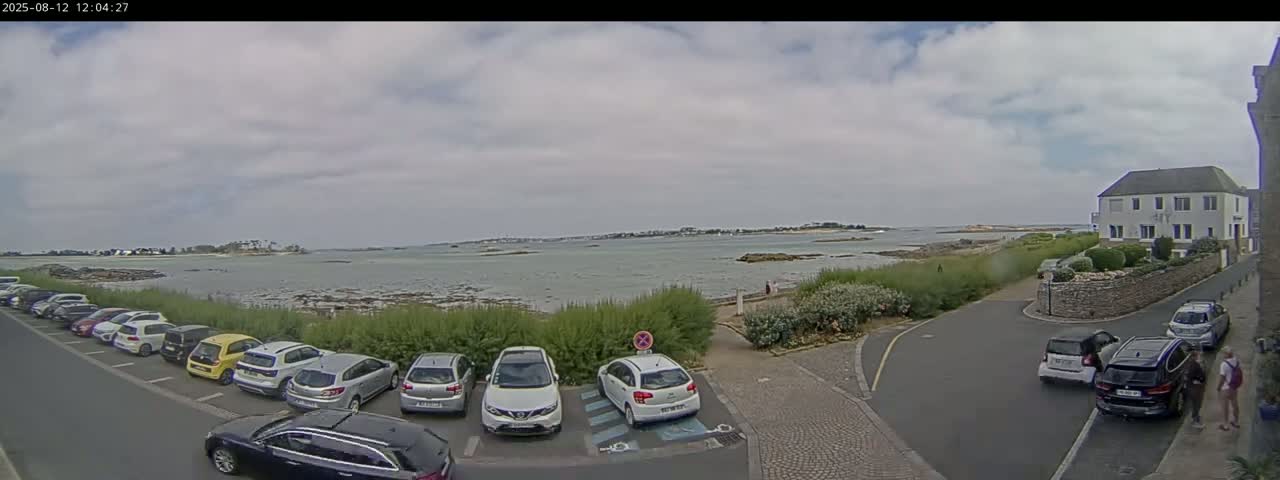 Ile de Batz Island View from Roscoff Live Cam - 	Morlaix, 	Finistère, 	Bretagne, France