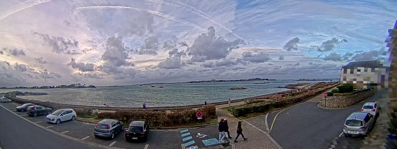 Ile de Batz Island View from Roscoff Live Cam - 	Morlaix, 	Finistère, 	Bretagne, France