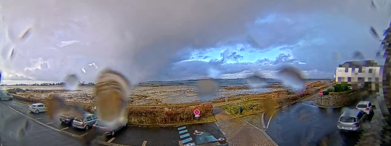 Ile de Batz Island View from Roscoff Live Cam - 	Morlaix, 	Finistère, 	Bretagne, France