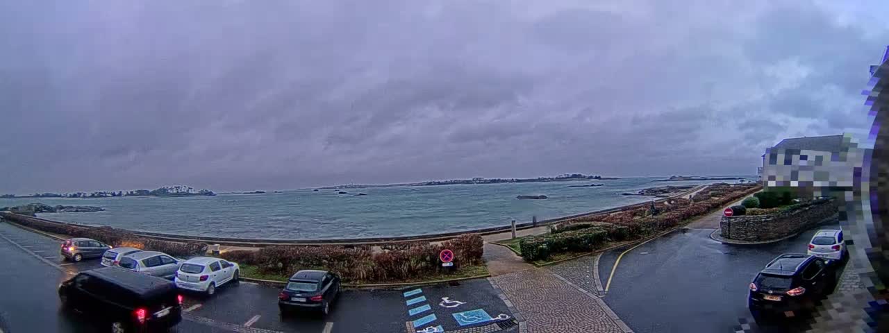 Ile de Batz Island View from Roscoff Live Cam - 	Morlaix, 	Finistère, 	Bretagne, France