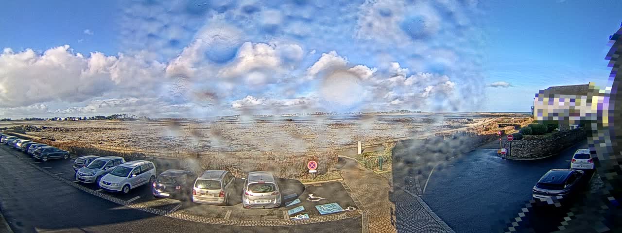 Ile de Batz Island View from Roscoff Live Cam - 	Morlaix, 	Finistère, 	Bretagne, France