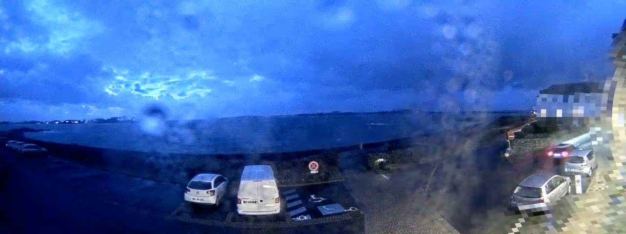 Ile de Batz Island View from Roscoff Live Cam - 	Morlaix, 	Finistère, 	Bretagne, France