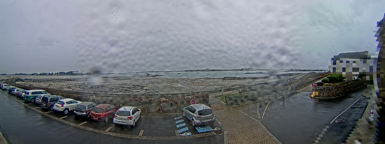 Ile de Batz Island View from Roscoff Live Cam - 	Morlaix, 	Finistère, 	Bretagne, France