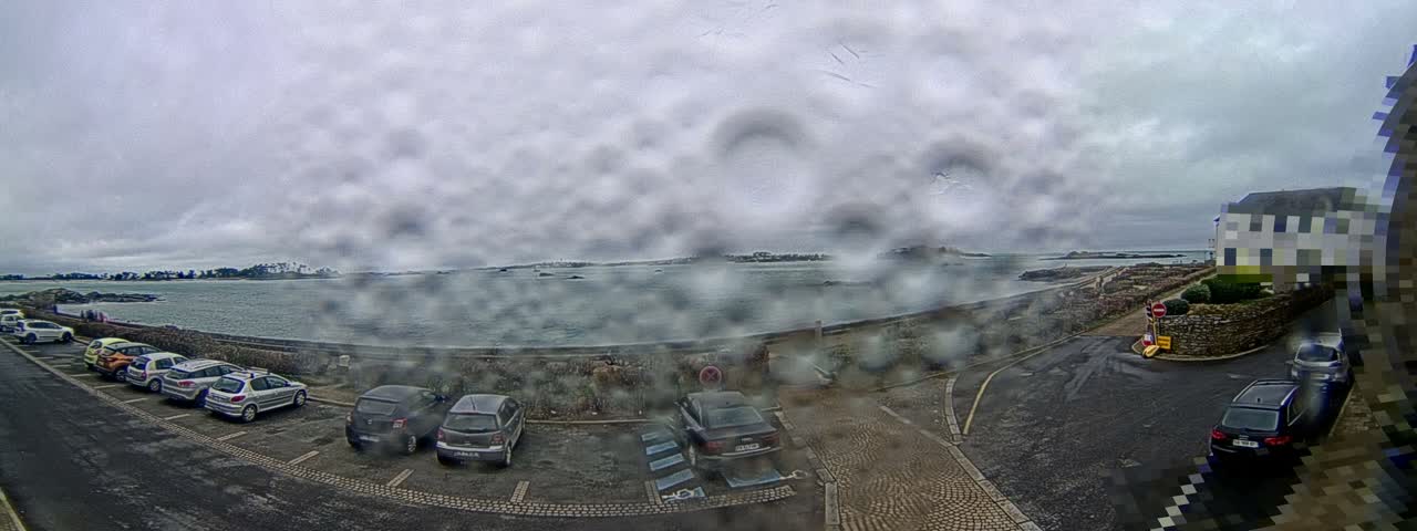 Ile de Batz Island View from Roscoff Live Cam - 	Morlaix, 	Finistère, 	Bretagne, France
