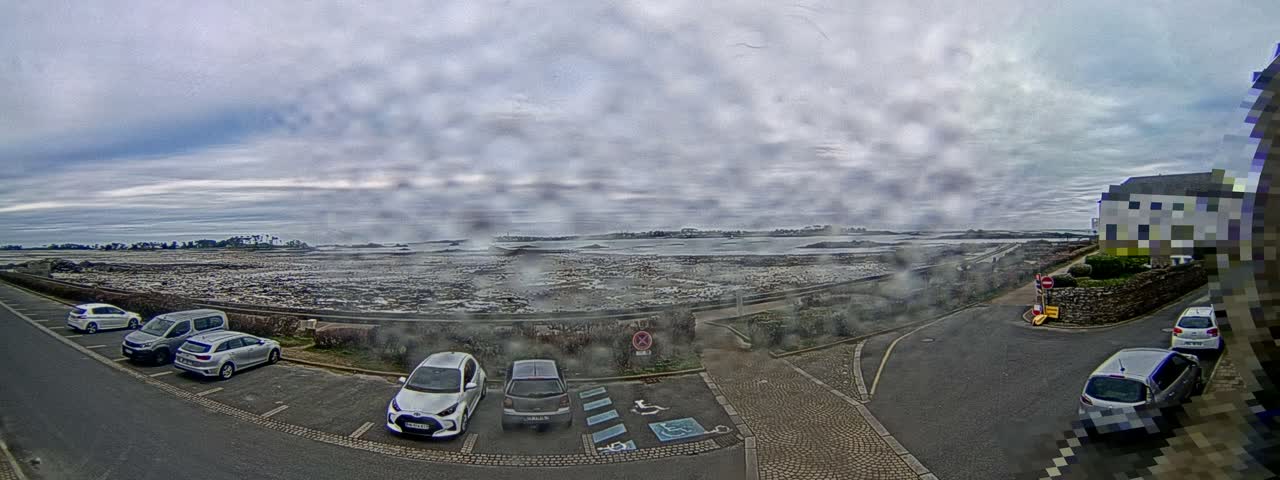 Ile de Batz Island View from Roscoff Live Cam - 	Morlaix, 	Finistère, 	Bretagne, France