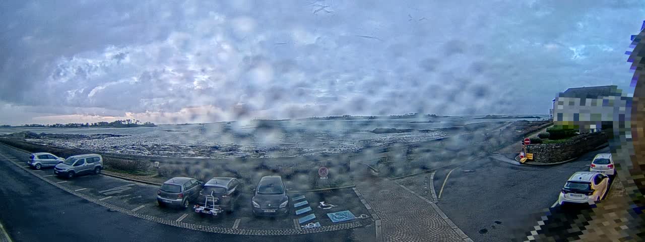 Ile de Batz Island View from Roscoff Live Cam - 	Morlaix, 	Finistère, 	Bretagne, France
