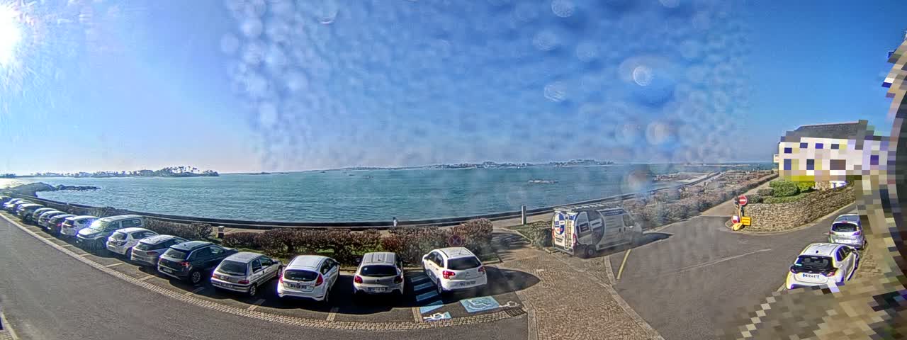 Ile de Batz Island View from Roscoff Live Cam - 	Morlaix, 	Finistère, 	Bretagne, France