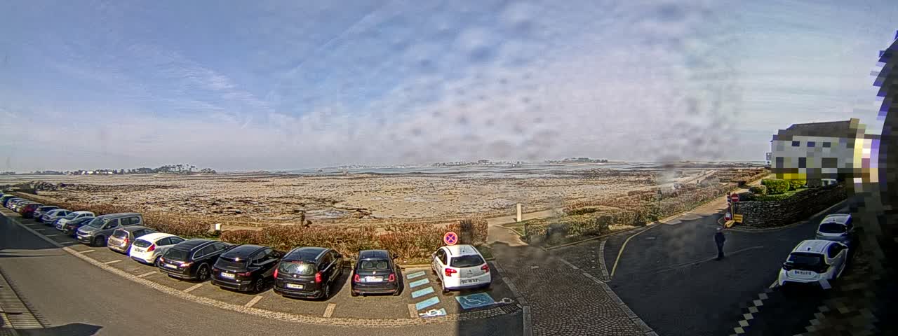Ile de Batz Island View from Roscoff Live Cam - 	Morlaix, 	Finistère, 	Bretagne, France