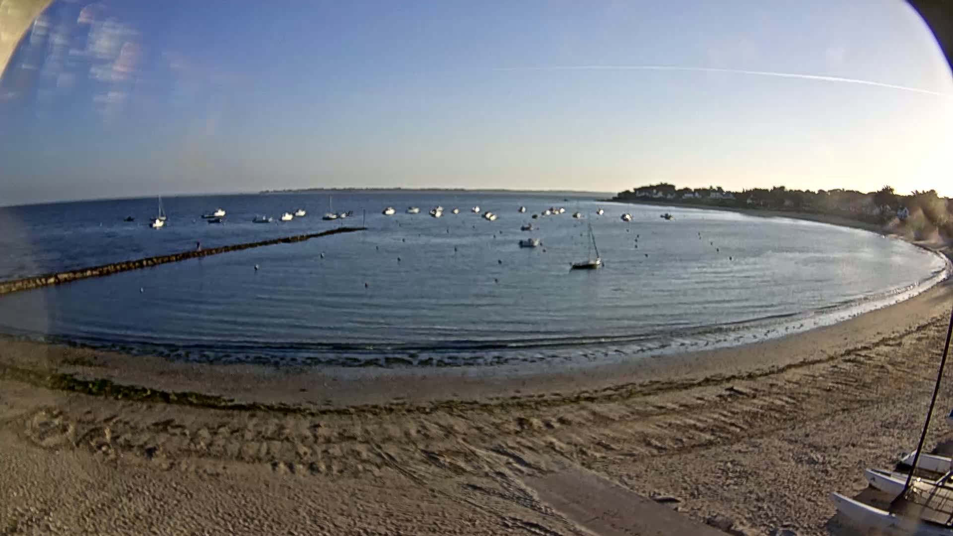  Mesquer , Plage de Lanseria Beach Live Cam - Saint-Nazaire, Loire-Atlantique, Pays de la Loire, France
