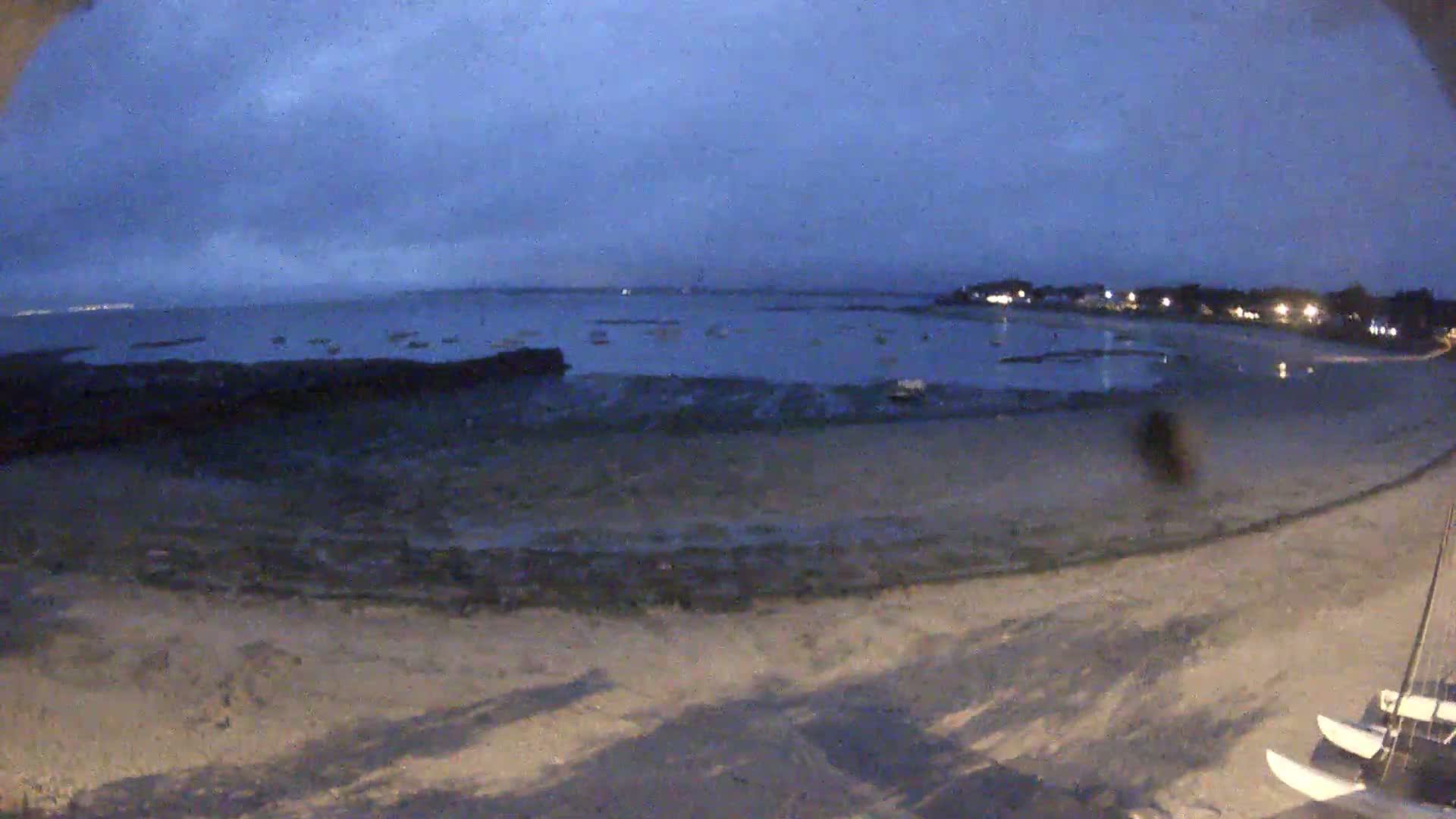  Mesquer , Plage de Lanseria Beach Live Cam - Saint-Nazaire, Loire-Atlantique, Pays de la Loire, France