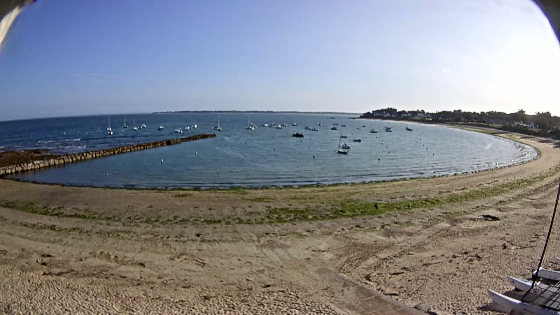  Mesquer , Plage de Lanseria Beach Live Cam - Saint-Nazaire, Loire-Atlantique, Pays de la Loire, France