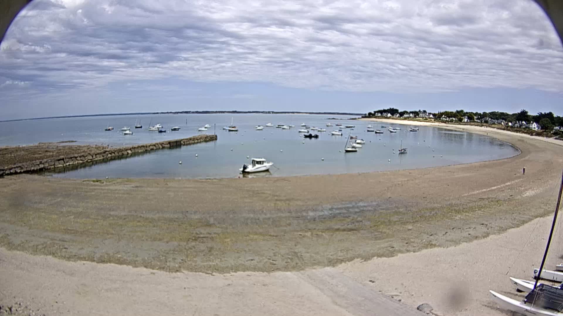  Mesquer , Plage de Lanseria Beach Live Cam - Saint-Nazaire, Loire-Atlantique, Pays de la Loire, France