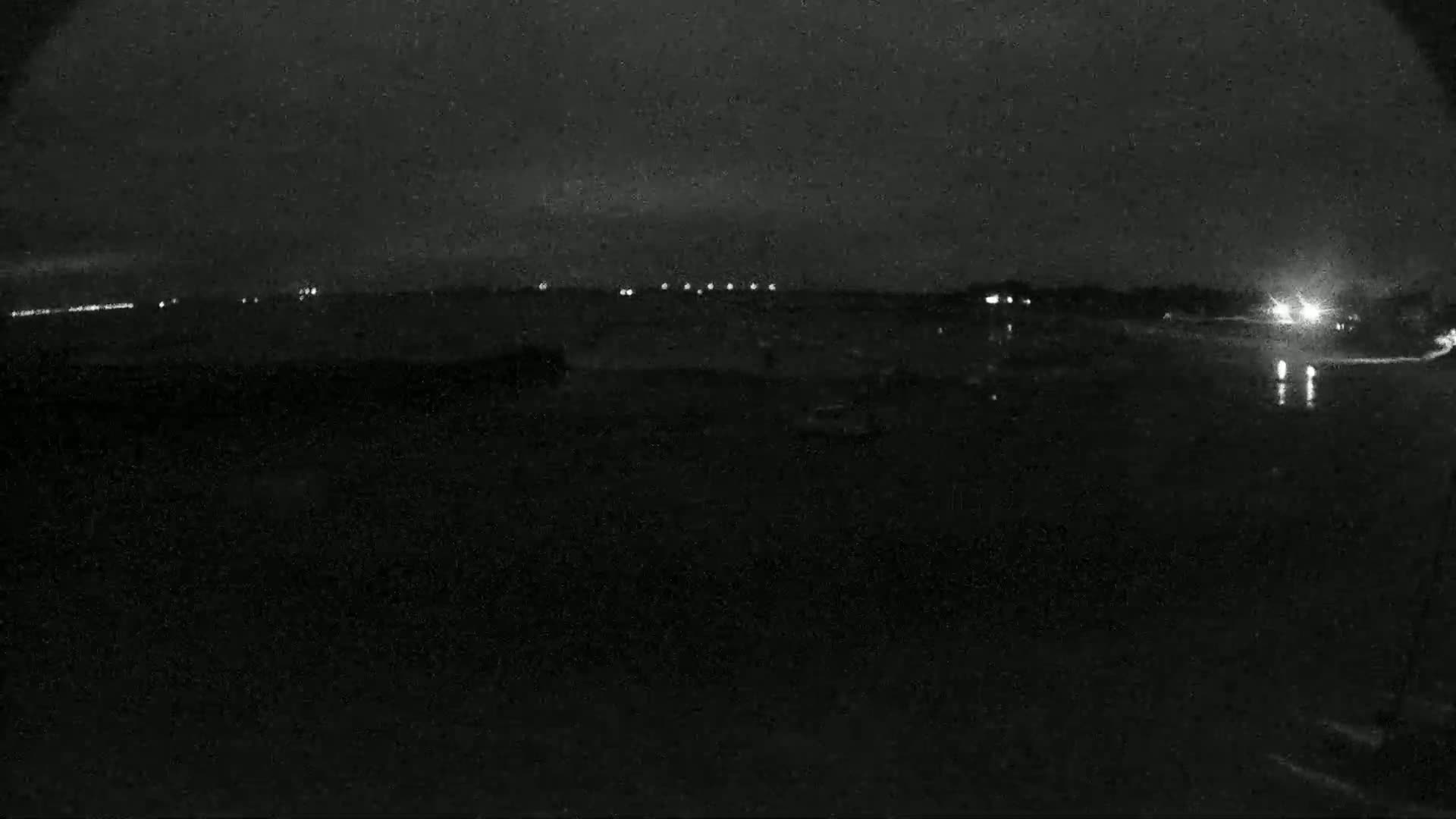  Mesquer , Plage de Lanseria Beach Live Cam - Saint-Nazaire, Loire-Atlantique, Pays de la Loire, France