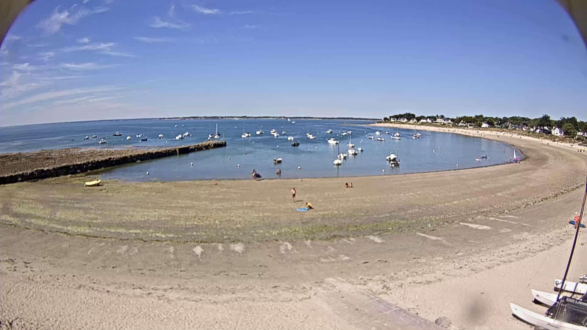  Mesquer , Plage de Lanseria Beach Live Cam - Saint-Nazaire, Loire-Atlantique, Pays de la Loire, France