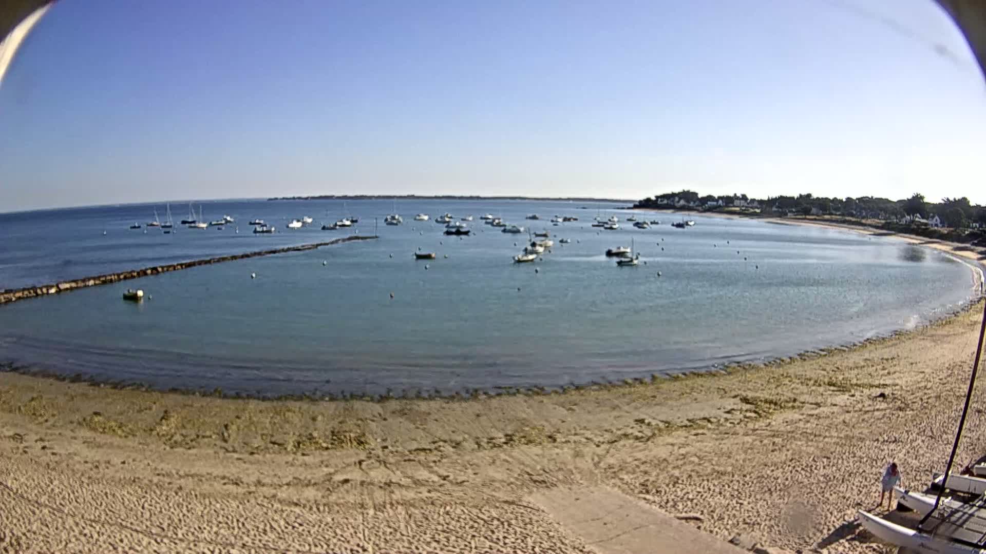  Mesquer , Plage de Lanseria Beach Live Cam - Saint-Nazaire, Loire-Atlantique, Pays de la Loire, France