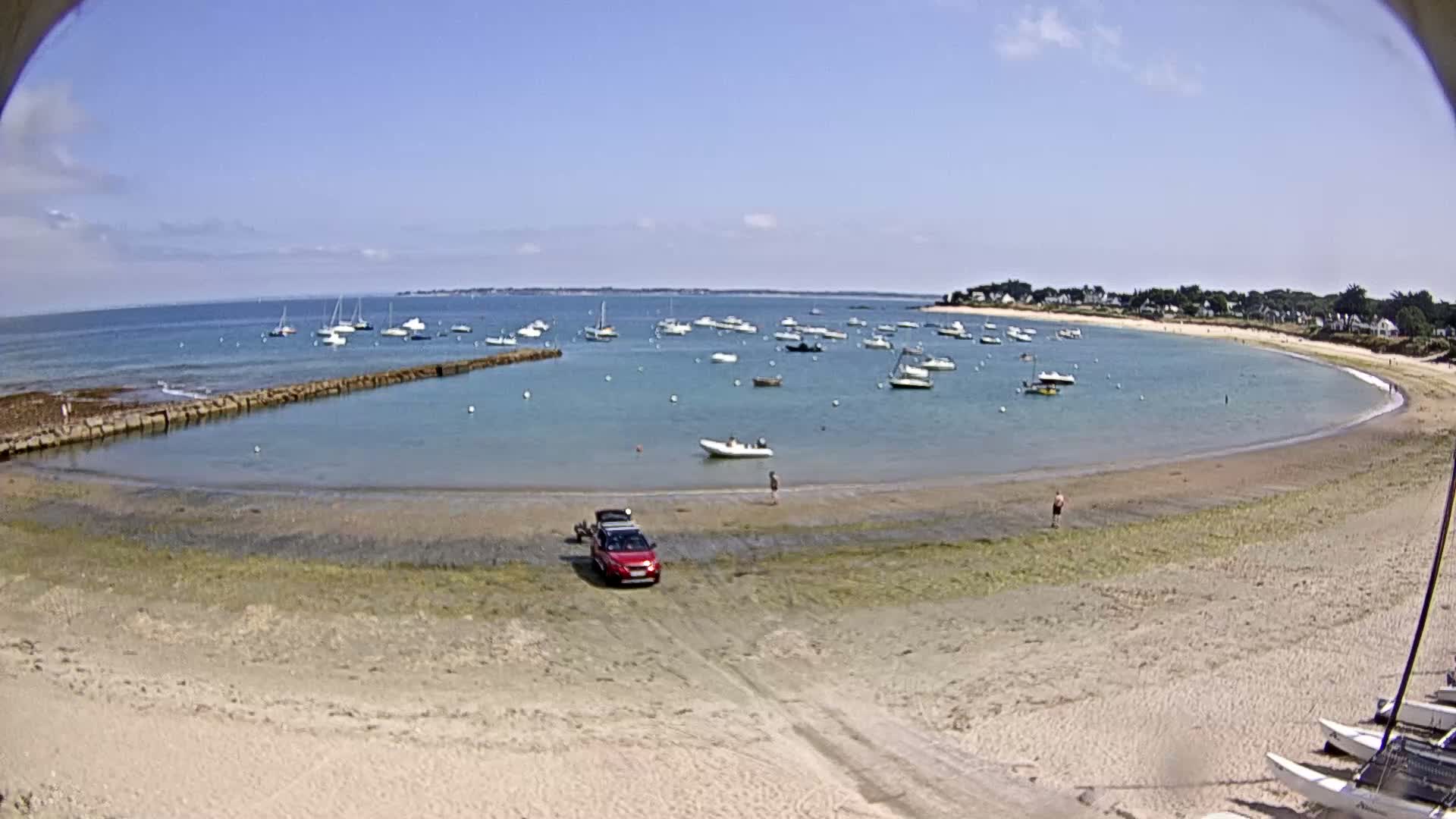  Mesquer , Plage de Lanseria Beach Live Cam - Saint-Nazaire, Loire-Atlantique, Pays de la Loire, France