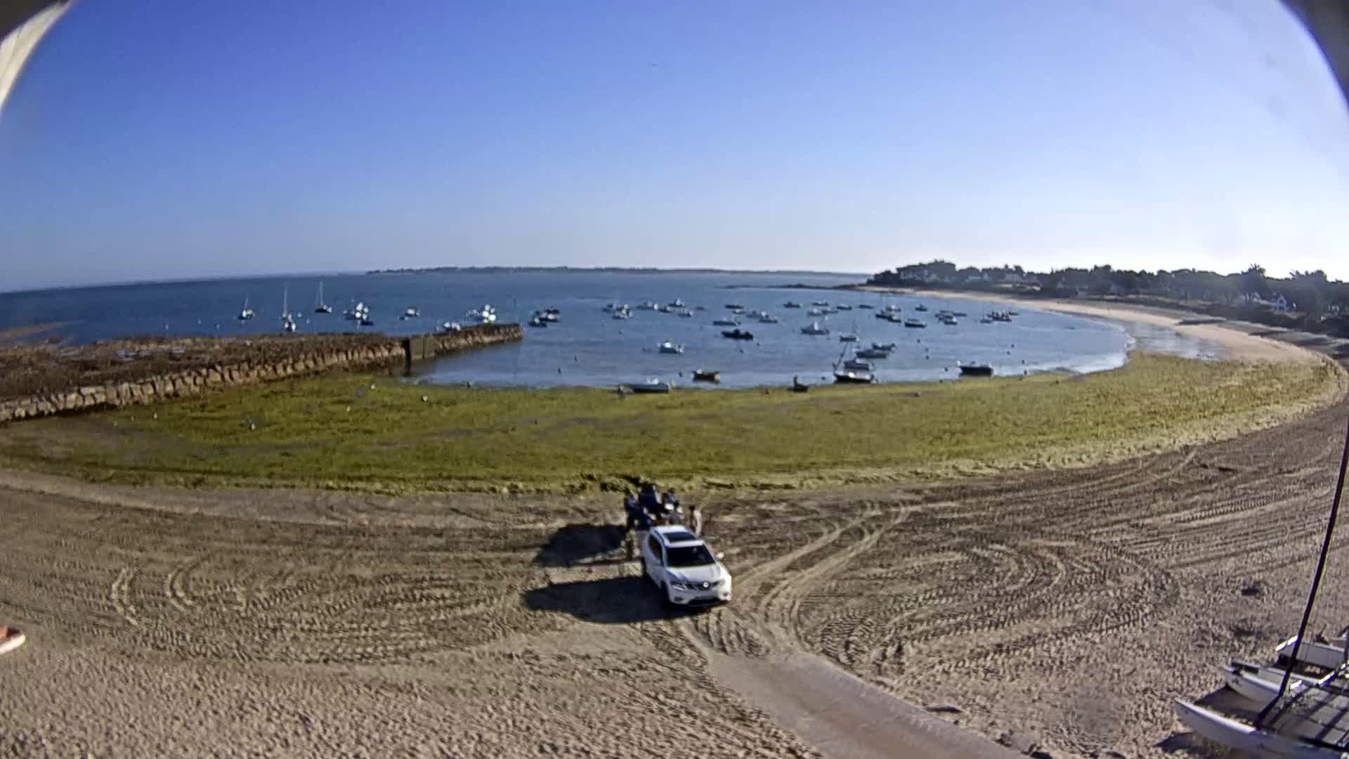  Mesquer , Plage de Lanseria Beach Live Cam - Saint-Nazaire, Loire-Atlantique, Pays de la Loire, France