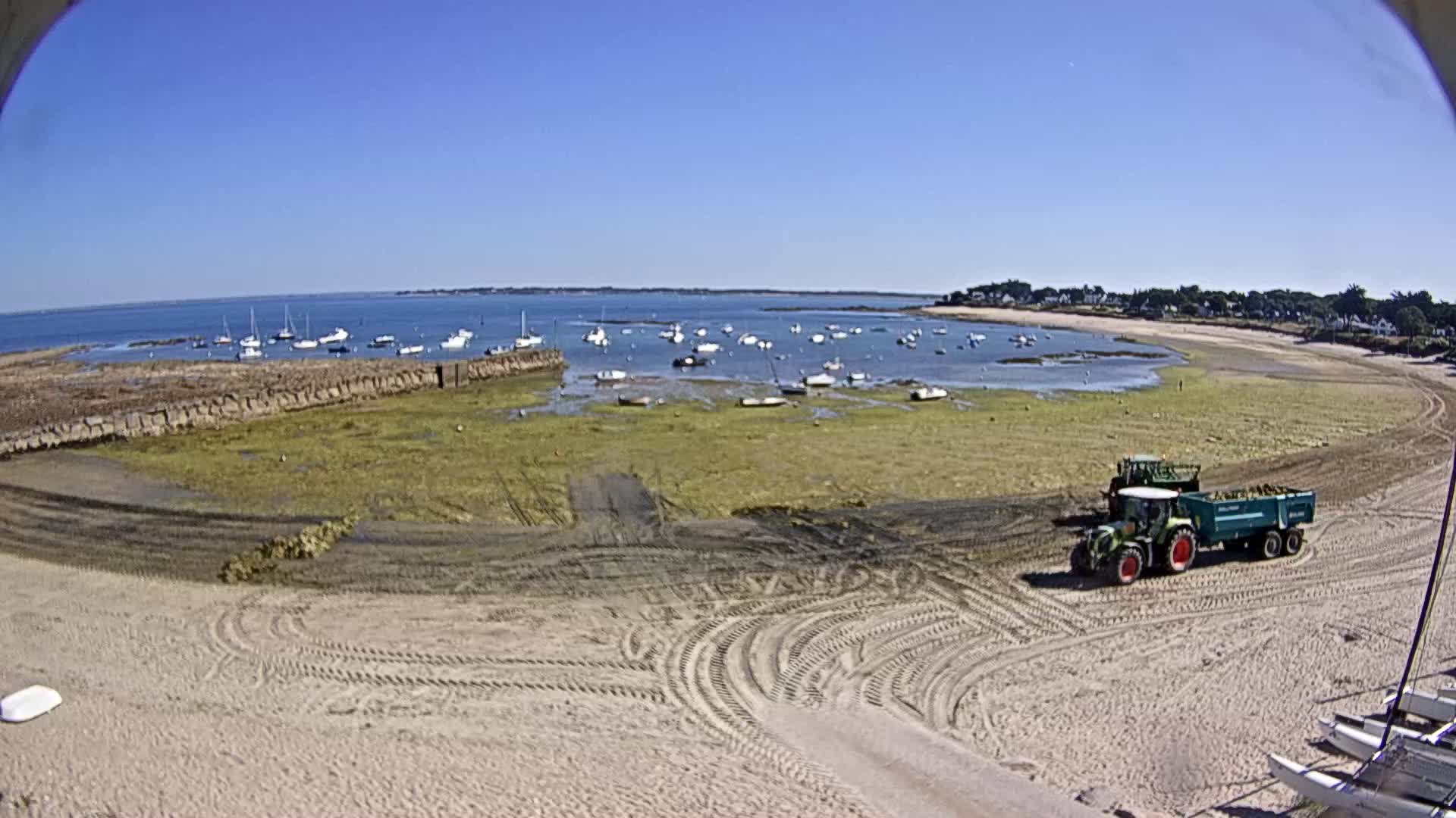  Mesquer , Plage de Lanseria Beach Live Cam - Saint-Nazaire, Loire-Atlantique, Pays de la Loire, France