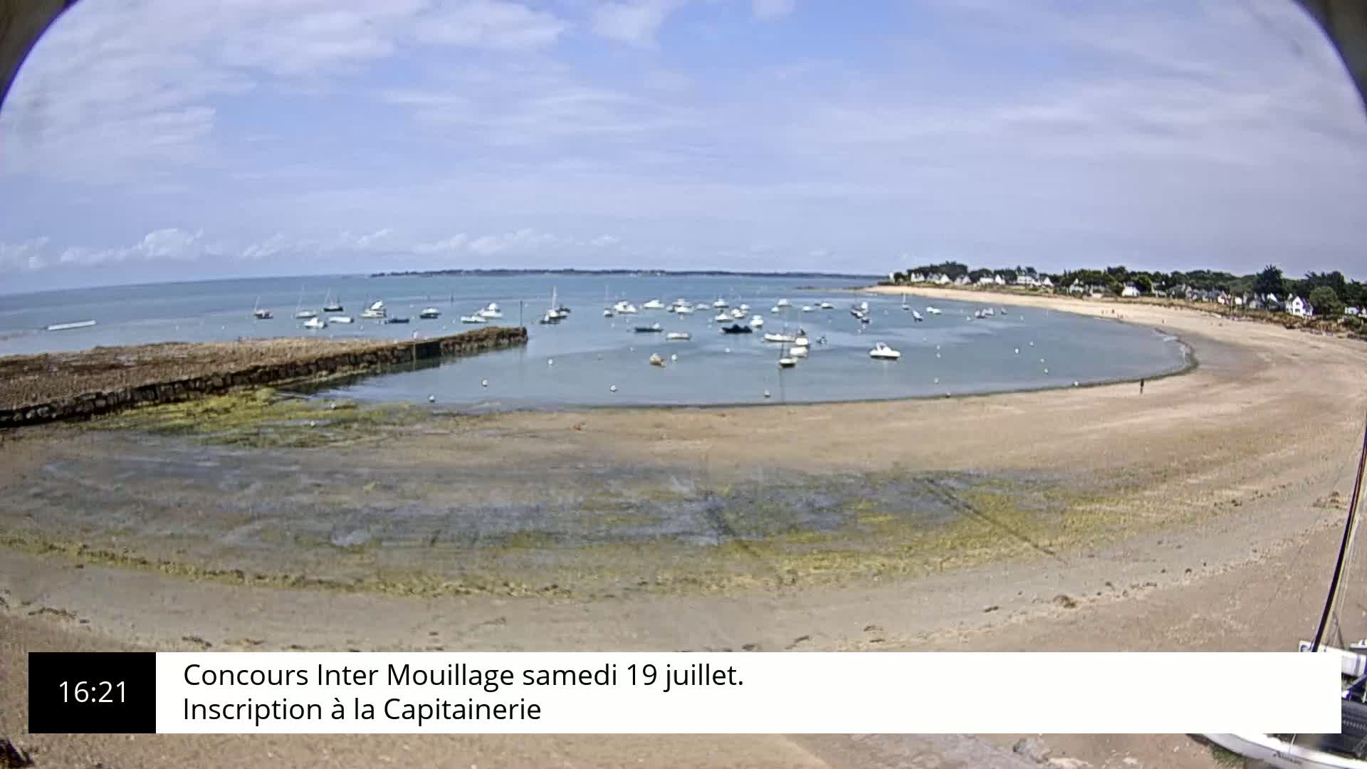  Mesquer , Plage de Lanseria Beach Live Cam - Saint-Nazaire, Loire-Atlantique, Pays de la Loire, France