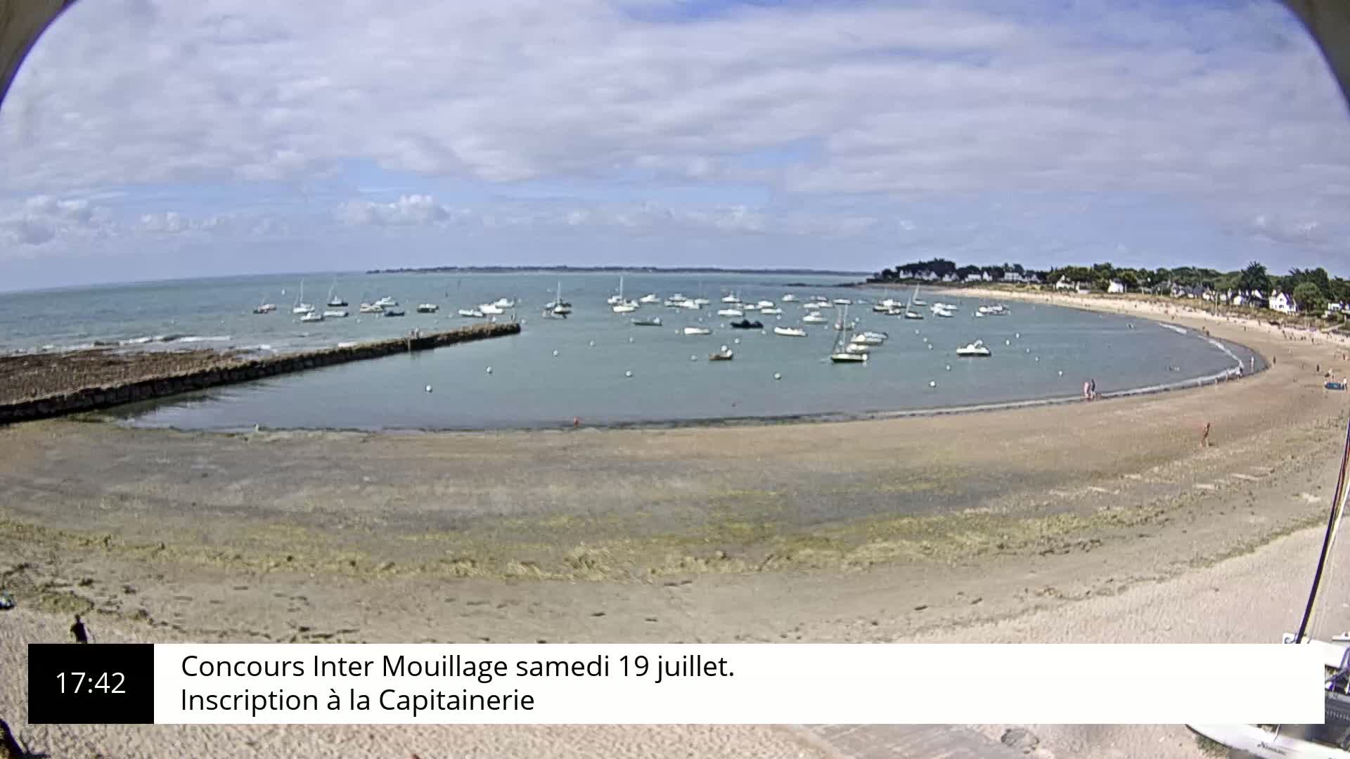  Mesquer , Plage de Lanseria Beach Live Cam - Saint-Nazaire, Loire-Atlantique, Pays de la Loire, France