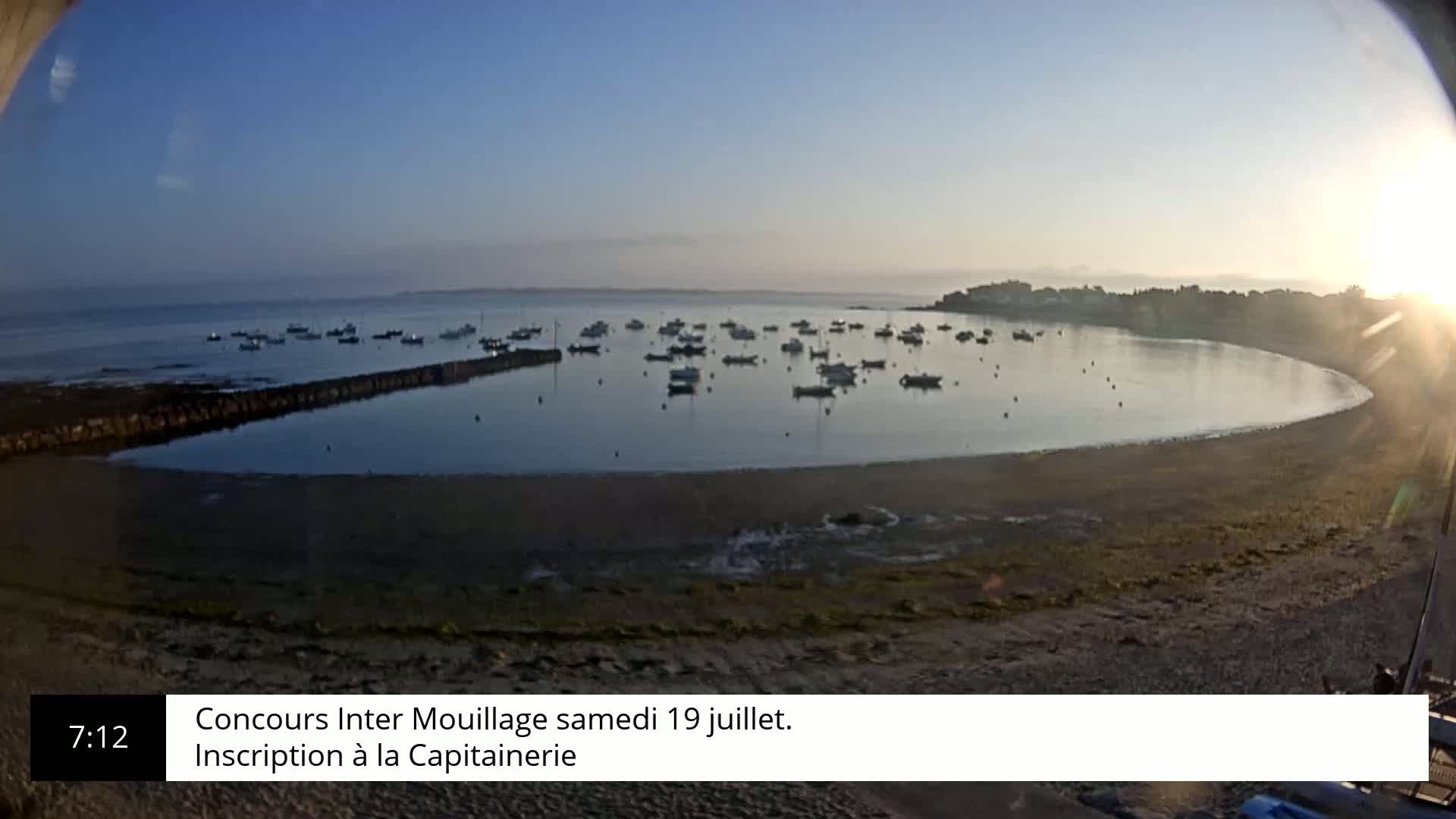  Mesquer , Plage de Lanseria Beach Live Cam - Saint-Nazaire, Loire-Atlantique, Pays de la Loire, France