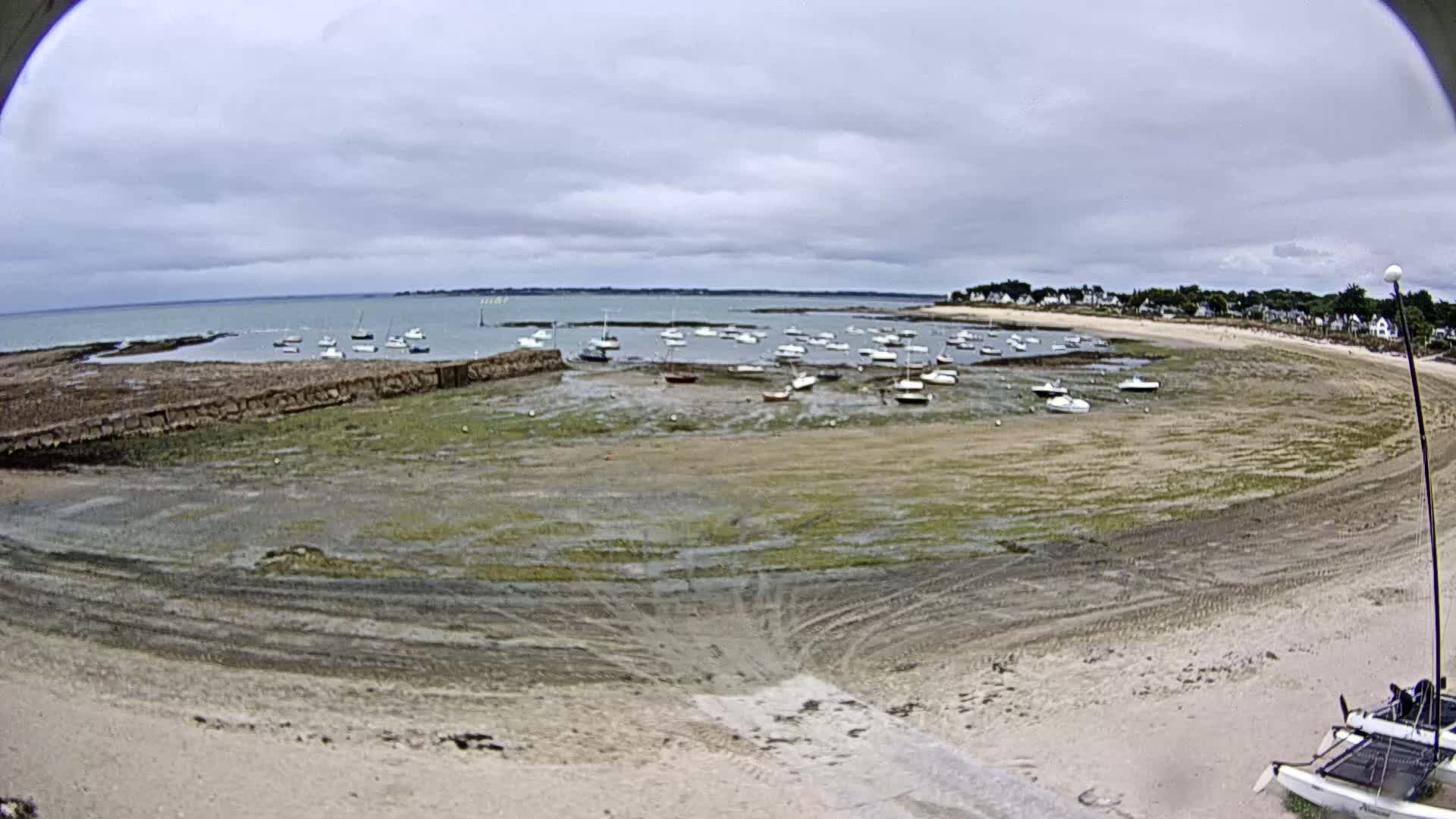  Mesquer , Plage de Lanseria Beach Live Cam - Saint-Nazaire, Loire-Atlantique, Pays de la Loire, France
