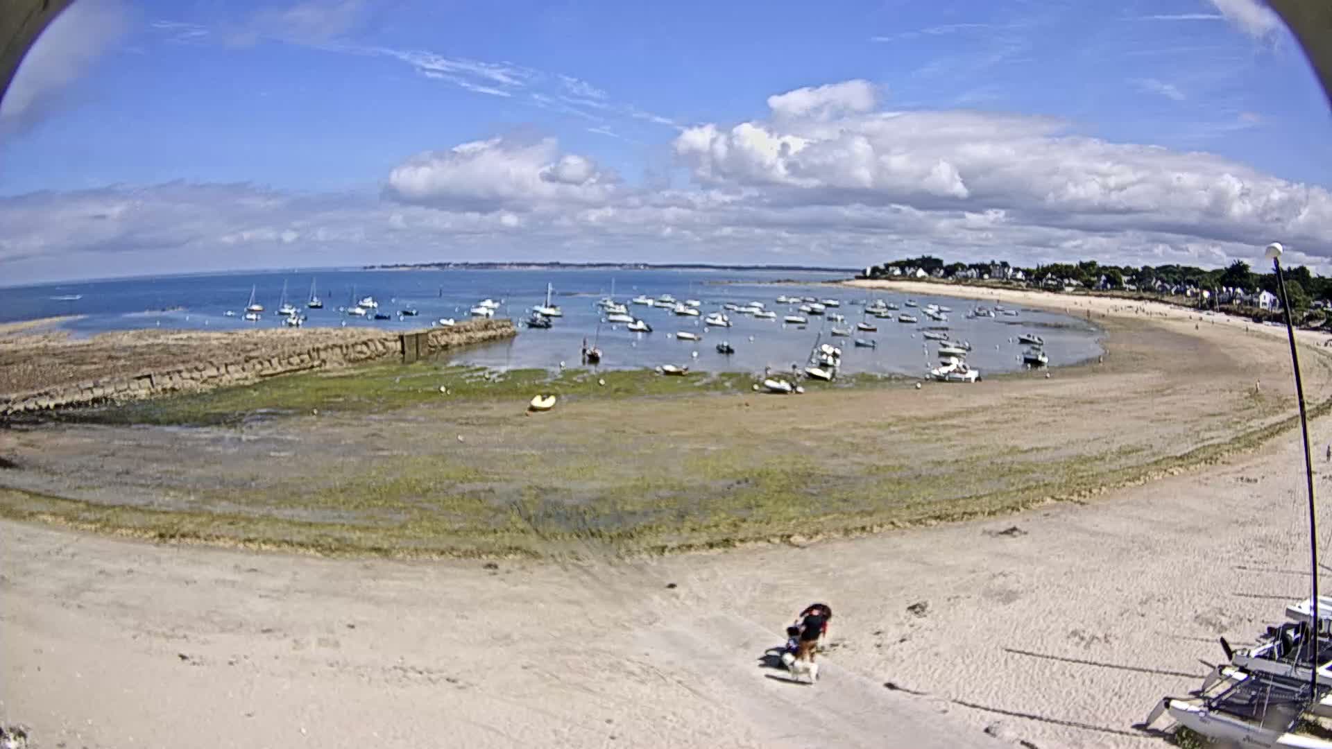  Mesquer , Plage de Lanseria Beach Live Cam - Saint-Nazaire, Loire-Atlantique, Pays de la Loire, France