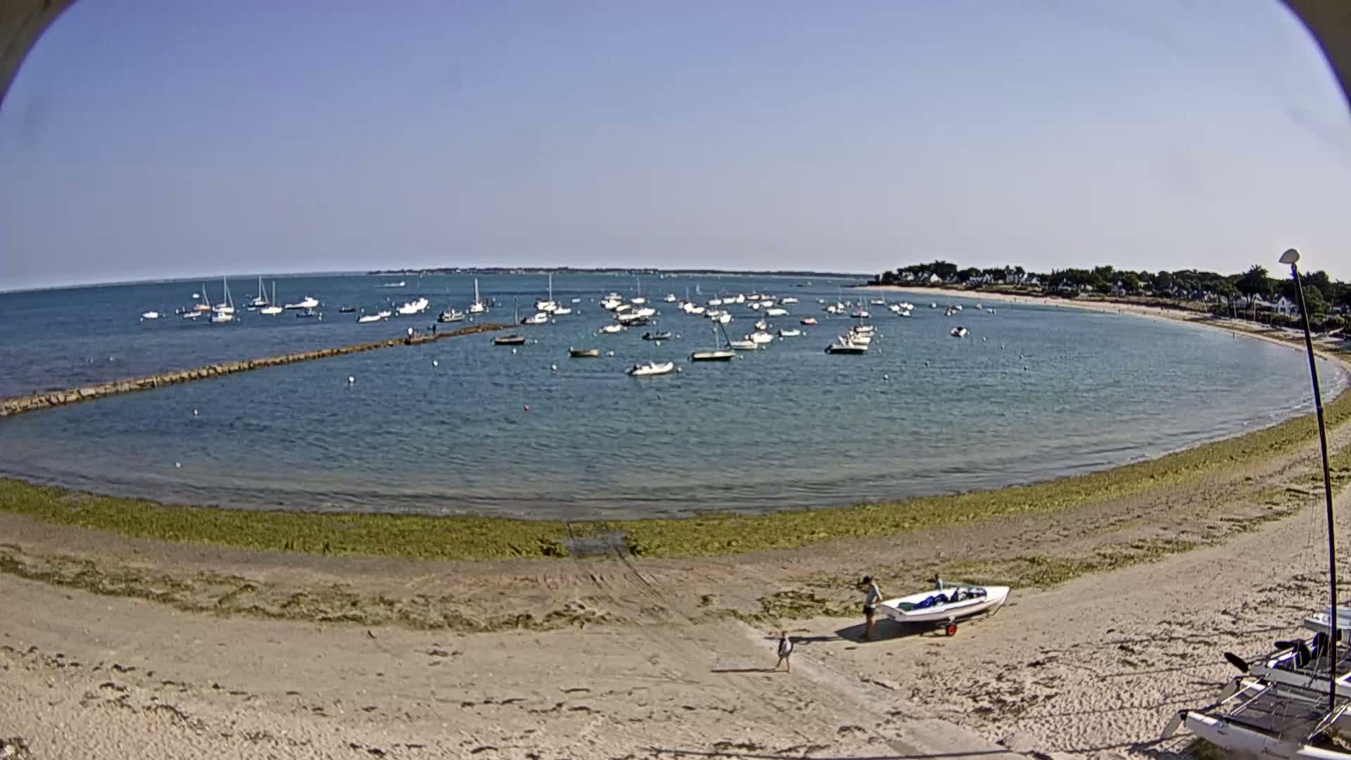  Mesquer , Plage de Lanseria Beach Live Cam - Saint-Nazaire, Loire-Atlantique, Pays de la Loire, France