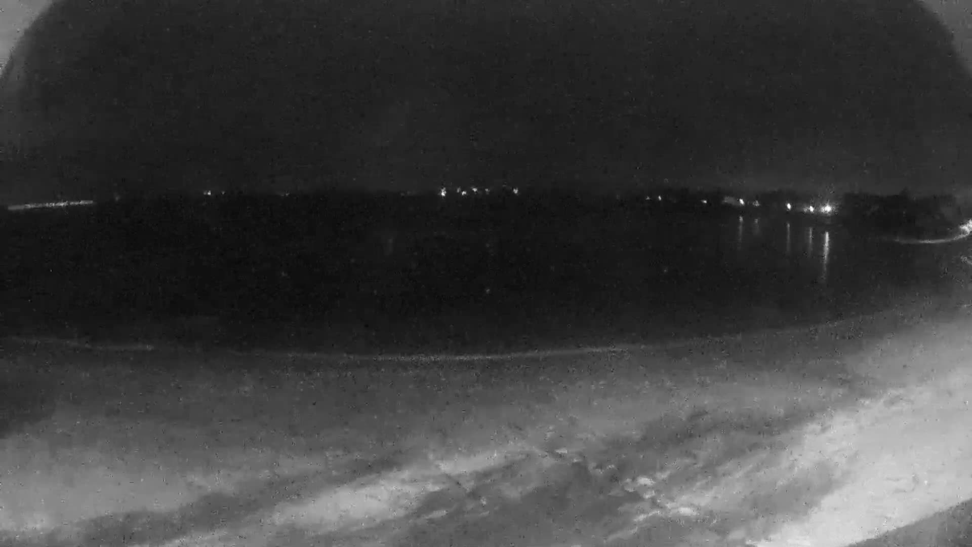  Mesquer , Plage de Lanseria Beach Live Cam - Saint-Nazaire, Loire-Atlantique, Pays de la Loire, France