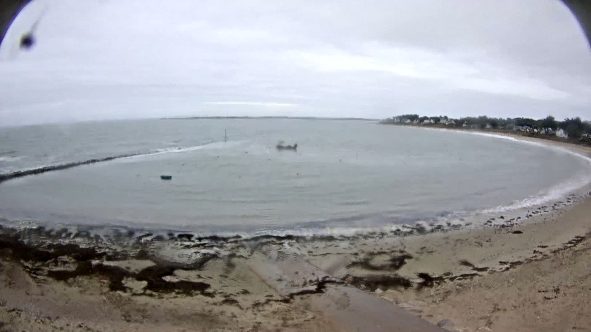  Mesquer , Plage de Lanseria Beach Live Cam - Saint-Nazaire, Loire-Atlantique, Pays de la Loire, France