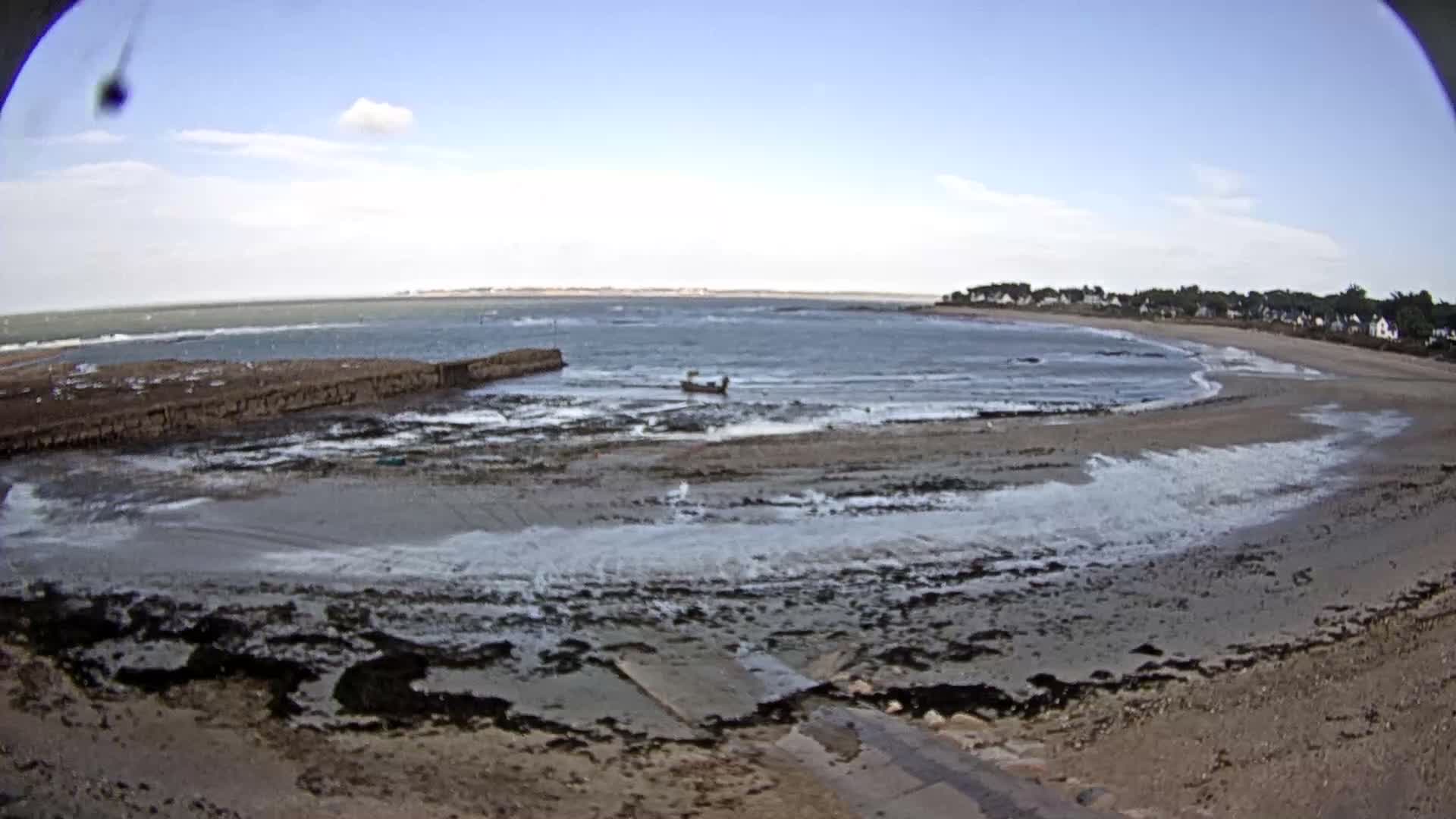  Mesquer , Plage de Lanseria Beach Live Cam - Saint-Nazaire, Loire-Atlantique, Pays de la Loire, France