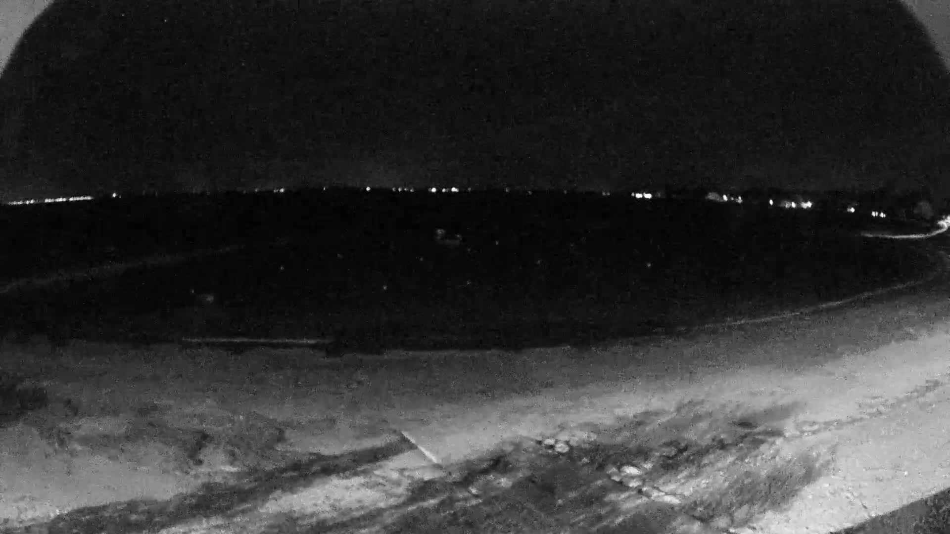  Mesquer , Plage de Lanseria Beach Live Cam - Saint-Nazaire, Loire-Atlantique, Pays de la Loire, France