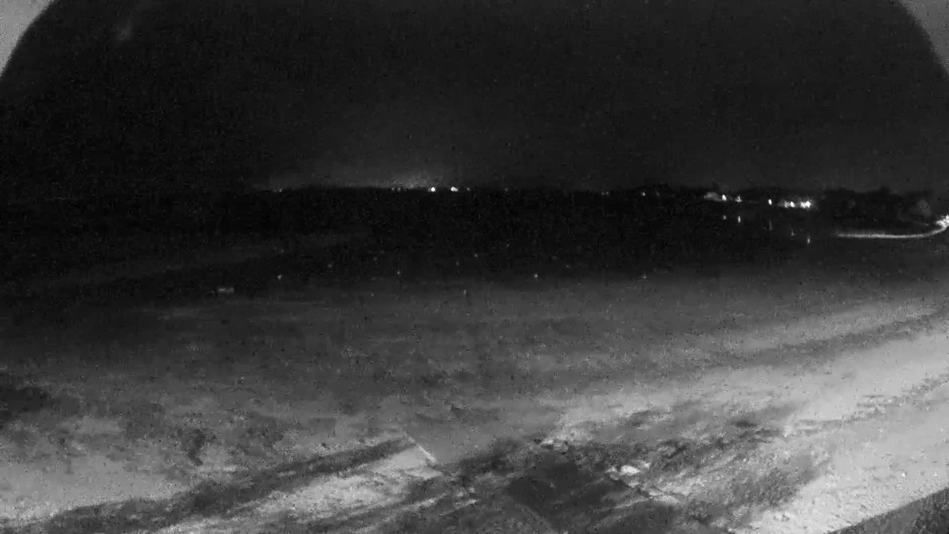  Mesquer , Plage de Lanseria Beach Live Cam - Saint-Nazaire, Loire-Atlantique, Pays de la Loire, France