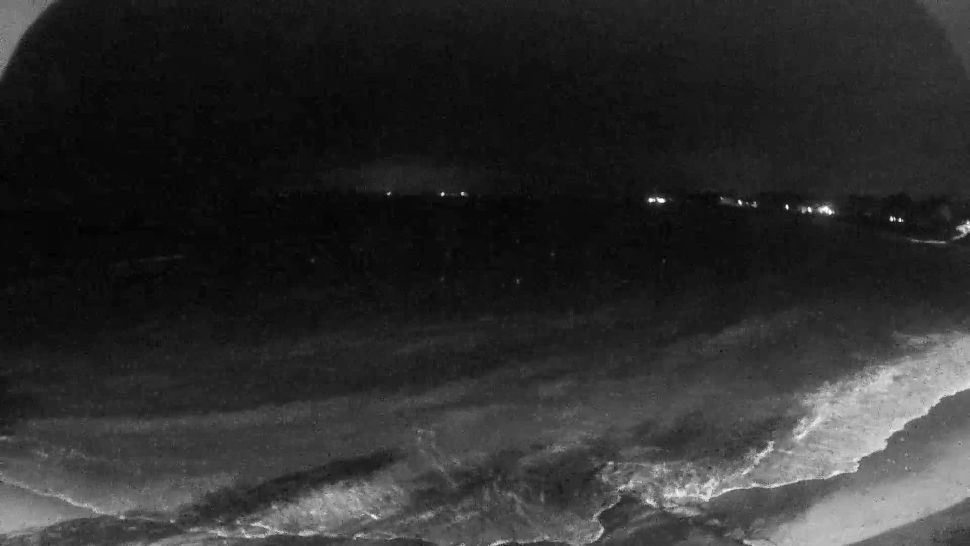  Mesquer , Plage de Lanseria Beach Live Cam - Saint-Nazaire, Loire-Atlantique, Pays de la Loire, France